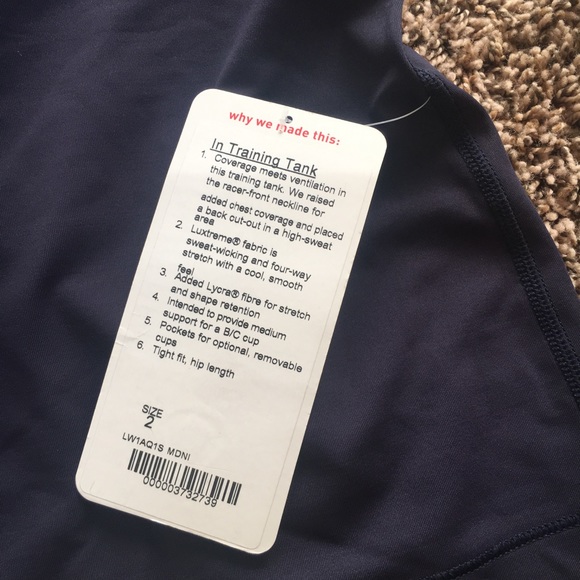 Lululemon in training tank navy luxtreme 2 - Picture 4 of 4